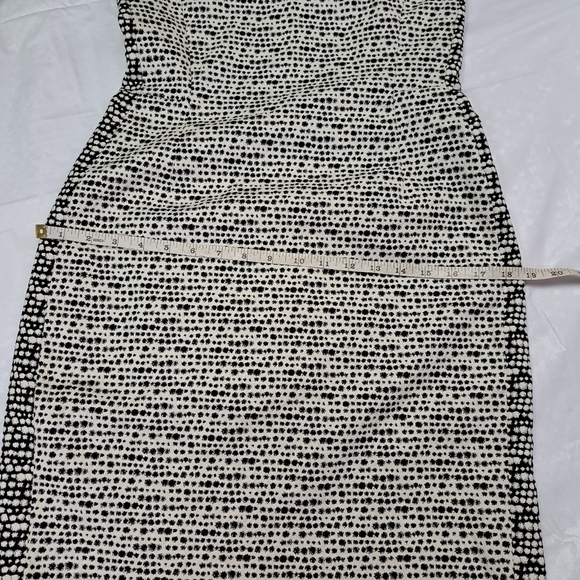 BANANA Republic Black White‎ Sheath Dress - Picture 11 of 12